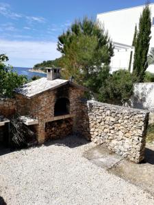 Fotografia z galérie ubytovania Apartments by the sea Razanj, Rogoznica - 17452 v Rogoznici + 12 fotografií