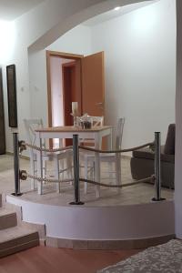 Fotografie z fotogalerie ubytování Apartments with a parking space Kornic, Krk - 17467 v destinaci Kornić