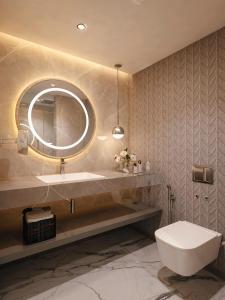 Vivanta Vijayawada, MG Road的一间浴室