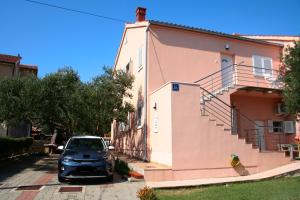 Fotografia z galérie ubytovania Apartments with a parking space Betina, Murter - 17478 v Betine