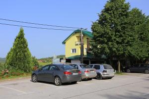 Fotografia z galérie ubytovania Rooms with a parking space Slunj, Plitvice - 17485 v destinácii Slunj
