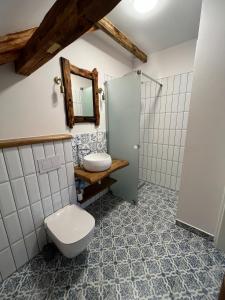 Kúpeľňa v ubytovaní Kasztanówka - dom gościnny na Podlasiu, agroturystyka