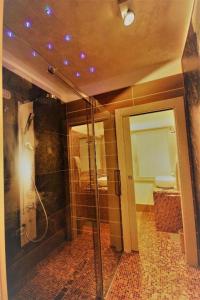 Bagno di I Rocchi Hotel