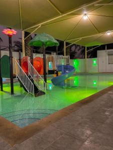 Бассейн в Al Baraka Resort или поблизости