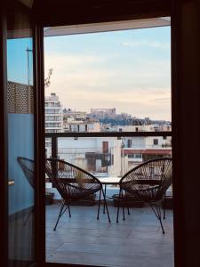Balkón alebo terasa v ubytovaní Private Jacuzzi & Acropolis View - The Urban Loft