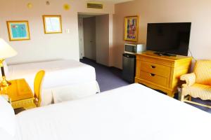 Μια τηλεόραση ή/και κέντρο ψυχαγωγίας στο Laughlin River Lodge