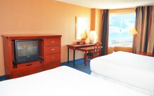 Μια τηλεόραση ή/και κέντρο ψυχαγωγίας στο Laughlin River Lodge