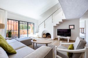 Gallery image of Onyria Quinta da Marinha Villas in Cascais +57 photos
