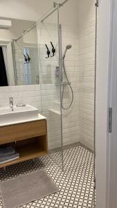 Koupelna v ubytování Oskar Kokoschka - City Apartment Downtown Vienna