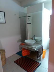 Kylpyhuone majoituspaikassa La Casa del Rio