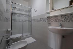 Kúpeľňa v ubytovaní casa Vincenzo + 37 fotografií