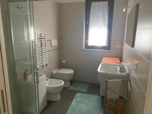 Kúpeľňa v ubytovaní Casa Bormio