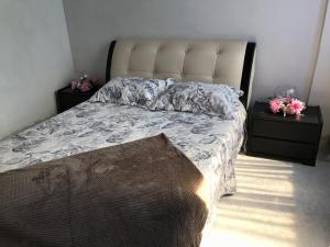 Krevet ili kreveti u jedinici u objektu Hermoso y acogedor apartamento en Barrancabermeja