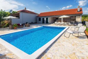 Fotografie z fotogalerie ubytování Family friendly house with a swimming pool Ercegovci, Zagora - 17595 v destinaci Vladović