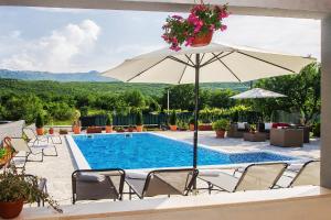 Fotografia z galérie ubytovania Family friendly house with a swimming pool Ercegovci, Zagora - 17595 v destinácii Vladović