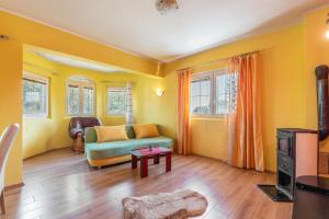 Fotografia z galérie ubytovania Apartment Kraj 17783a v destinácii Tkon + 13 fotografií