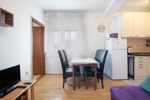 Fotografie z fotogalerie ubytování Apartments by the sea Medulin - 17995 v Medulinu