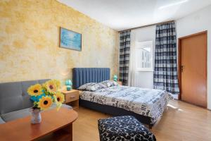Fotografie z fotogalerie ubytování Apartments by the sea Medulin - 17995 v Medulinu