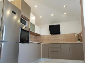 Fotografia z galérie ubytovania Apartments with a parking space Trogir - 18045 v Trogiri