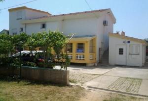 Fotografie z fotogalerie ubytování Apartments by the sea Zaton, Zadar - 18050 v destinaci Nin