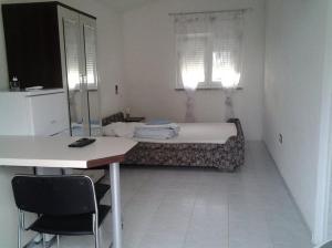 Fotografie z fotogalerie ubytování Apartments by the sea Zaton, Zadar - 18050 v destinaci Nin