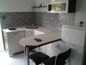Fotografie z fotogalerie ubytování Apartments by the sea Zaton, Zadar - 18050 v destinaci Nin