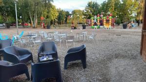 Večerní zábavní program pro hosty v ubytování Le Ried Camping To hapi