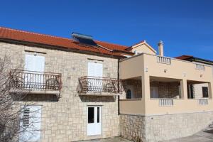 Fotografie z fotogalerie ubytování Apartments with a parking space Donji Humac, Brac - 18119 v destinaci Nerežišće