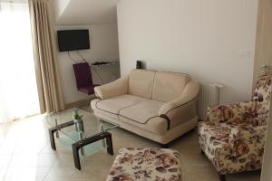 Fotografie z fotogalerie ubytování Apartments with a parking space Donji Humac, Brac - 18119 v destinaci Nerežišće