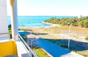 Fotografie z fotogalerie ubytování Family friendly apartments with a swimming pool Kozino, Zadar - 18128 v destinaci Kožino