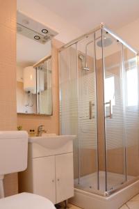 Fotografie z fotogalerie ubytování Family friendly apartments with a swimming pool Kozino, Zadar - 18128 v destinaci Kožino