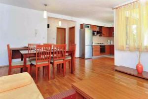 Fotografie z fotogalerie ubytování Family friendly apartments with a swimming pool Kozino, Zadar - 18128 v destinaci Kožino