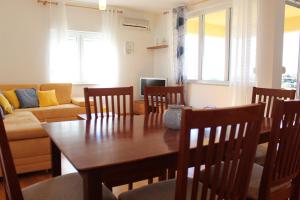 Fotografie z fotogalerie ubytování Family friendly apartments with a swimming pool Kozino, Zadar - 18128 v destinaci Kožino