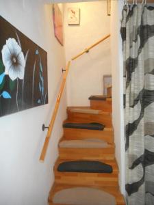 Fotografia z galérie ubytovania Apartments by the sea Susak, Losinj - 18202 v Susaku