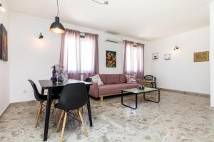 Posezení v ubytování Apartments by the sea Mali Losinj, Losinj - 18406 + 19 fotografií