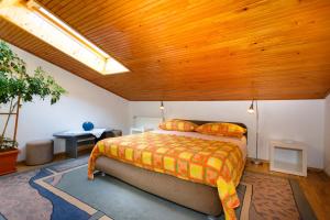 Fotografia z galérie ubytovania Apartments with a parking space Krk - 18446 v destinácii Krk