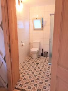 Moonlight Suite Arad צימר אור הירח, ערד的一间浴室