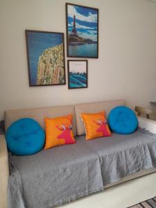Giường trong phòng chung tại Vungtau Beach - TheSong Apartment - Nghi House