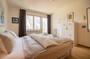 Postel nebo postele na pokoji v ubytování Viktoria B42 by Arosa Holiday
