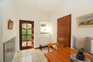 Kuchyň nebo kuchyňský kout v ubytování Ferienwohnung Seestern in zentraler Lage von Eckernförde