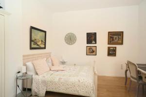 Postel nebo postele na pokoji v ubytování Ferienwohnung Seestern in zentraler Lage von Eckernförde