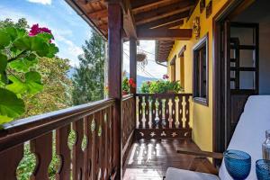 A balcony or terrace at Casa Rural Soleada para una Escapada Tranquila