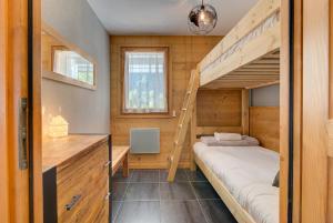 Posteľ alebo postele v izbe v ubytovaní Apartment Aiguille de Chamonix- Alpes Travel - Central Chamonix (sleeps 4)