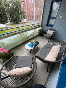 Balkón nebo terasa v ubytování Cozy centre apartament Kuopio