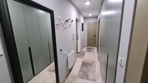 Ένα μπάνιο στο The Gusto apartmán +37 φωτογραφίες