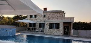 Foto dalla galleria di Apartments-Sana-2 a Vir (Puntadura)