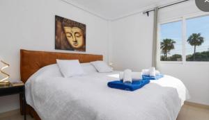 Posteľ alebo postele v izbe v ubytovaní Meernahes Ferienapartment Elia Dénia + 8 fotografií