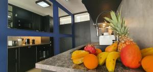 Kuchyň nebo kuchyňský kout v ubytování La Rosa de los vientos luxury apartment