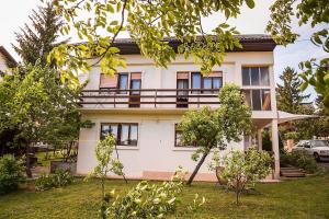 Fotografie z fotogalerie ubytování Apartments with a parking space Slunj, Plitvice - 19237 v destinaci Slunj