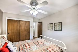 A bed or beds in a room at Main St Red River Ski Condo with Mountain View!
